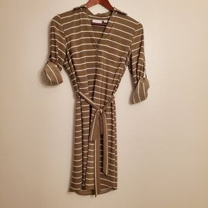 New York & Co sleeved tie waist dress